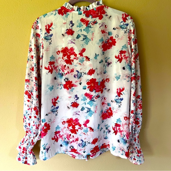 Floral Blouse - Size Small - Picture 9 of 16